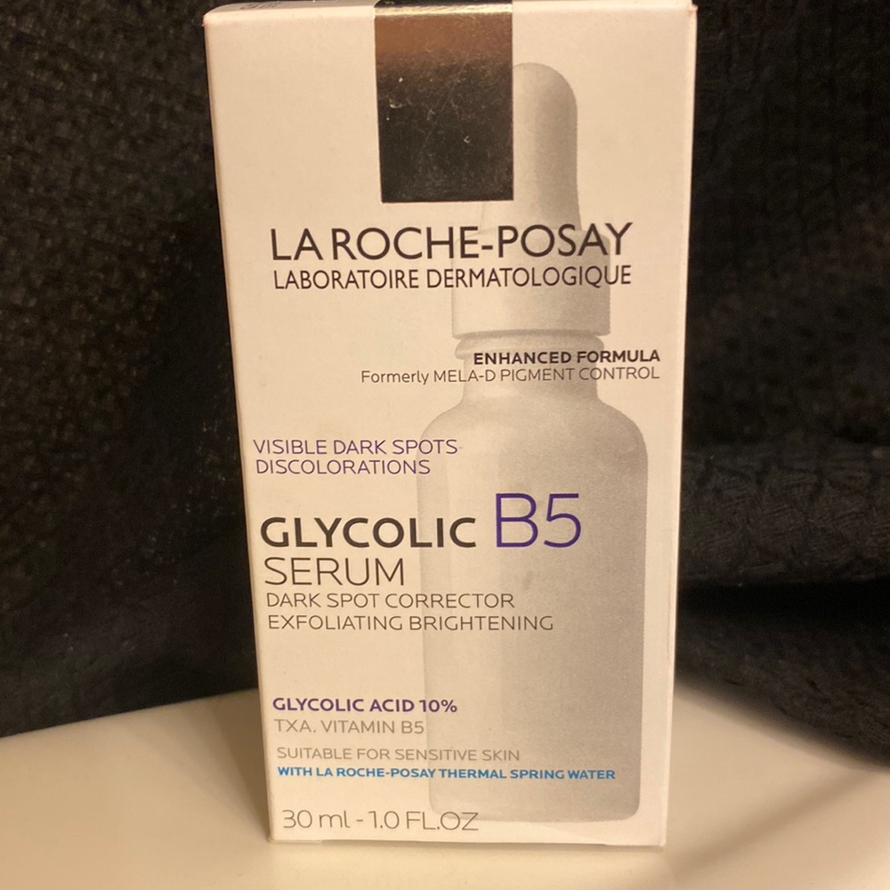 LA ROCHE-POSAY.  GLYCOLIC B5 SERUM.    EXFOLIATING BRIGHTENER
